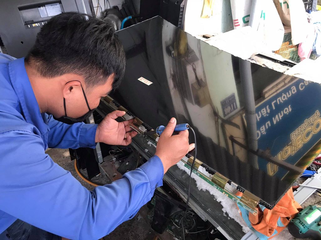 Sửa tivi uy tín tại Điện Máy Bách Khoa Hà Nội